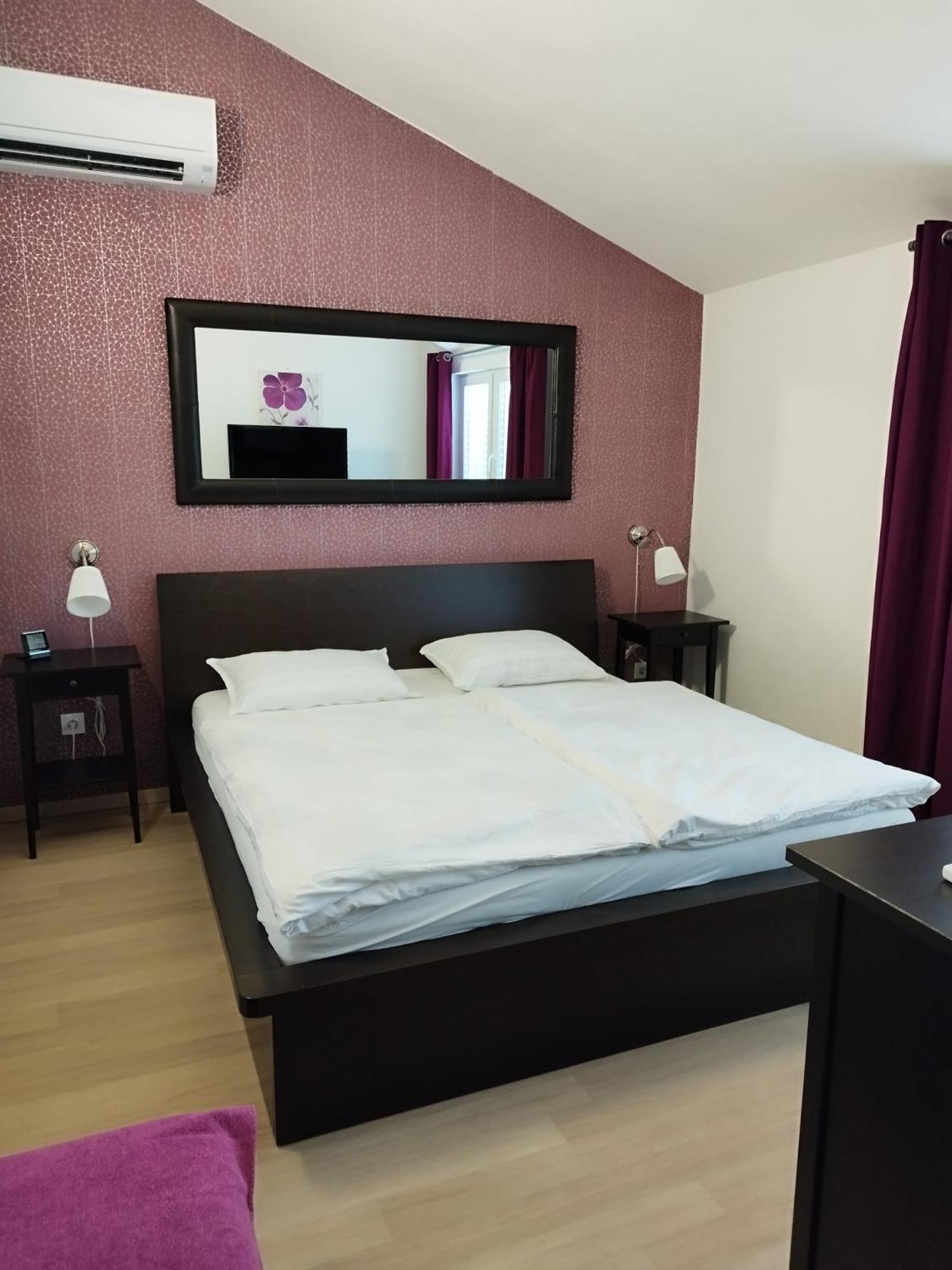 Ferienwohnung Am Sandstrand Omiš Eksteriør bilde